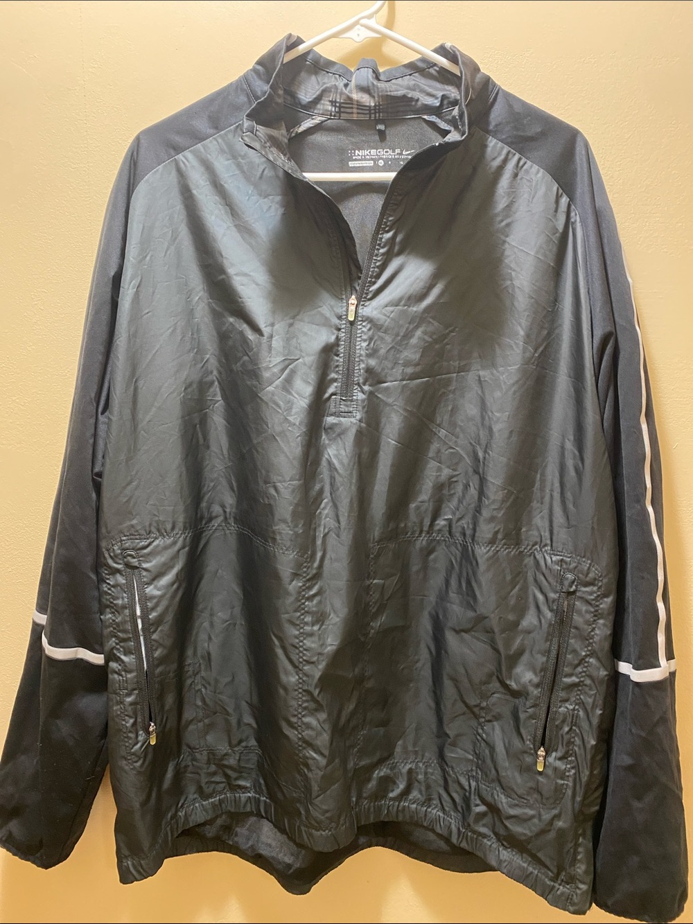 Nike Golf Black Half-Zip Windbreaker with White Stripe Fall Activewear Preppy